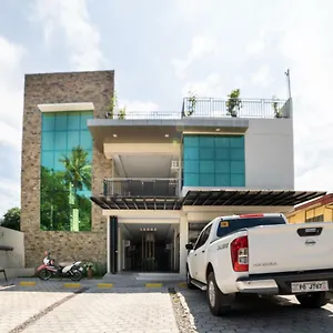 Oyo 235 R Residencia Hotel Davao