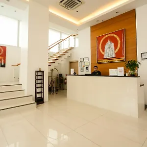 Hotel Aurumone Makati